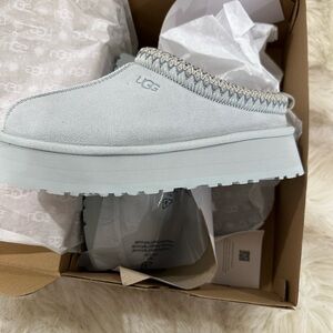 RARE NWT Ugg Tazz Goose color 7